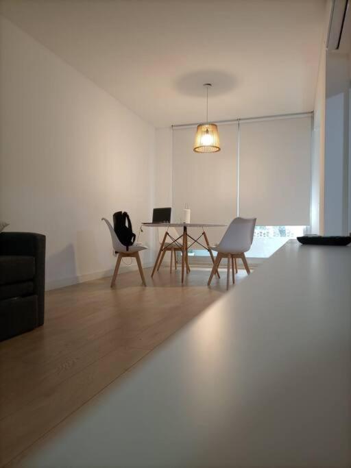 Luminoso Y Moderno Departamento * Buenos Aires